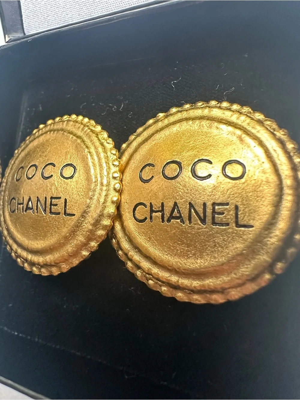 RARE Vintage CHANEL 94A COCO CHANEL Gold Button Clip-On Earrings 1.4” w/ Box